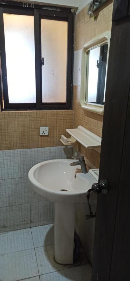 Evergreen Inn Rawalpindi Luaran gambar